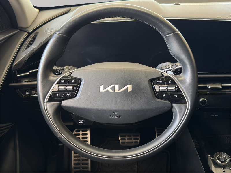 KIA Niro  5 pts. EX, HEV, TA, a/ac. Aut., piel, QC, f. led, RA-18 (línea nueva) 2023